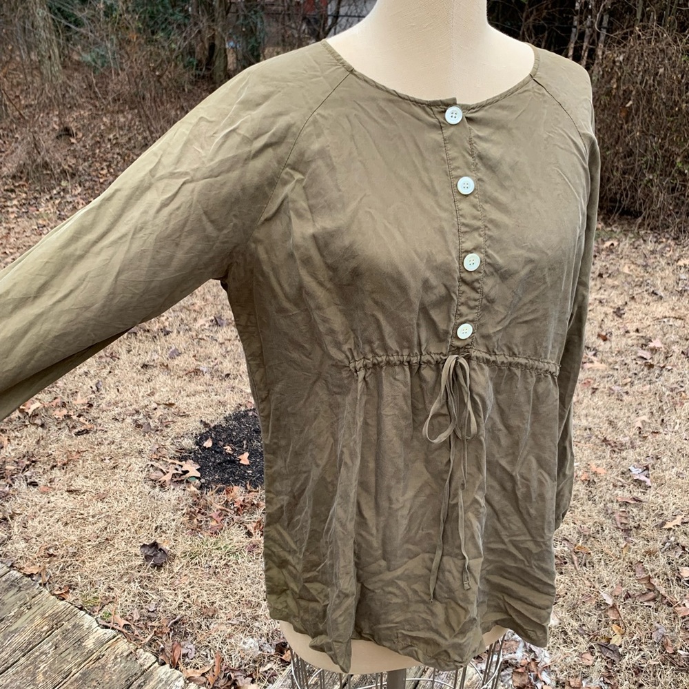 Silky Blouse - Picture 3 of 10